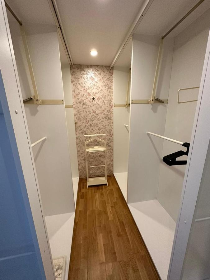 Central Plaza Great Apartment 4 Bedroom 3 Bathroom Bruckneudorf 외부 사진