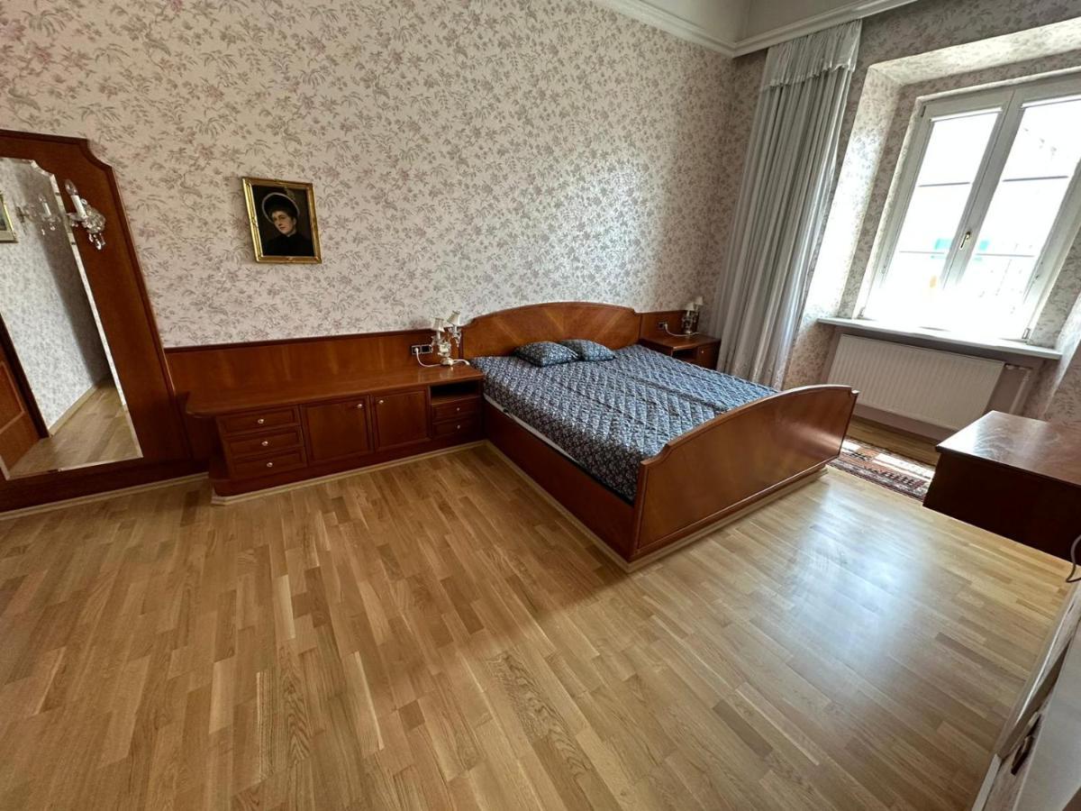 Central Plaza Great Apartment 4 Bedroom 3 Bathroom Bruckneudorf 외부 사진